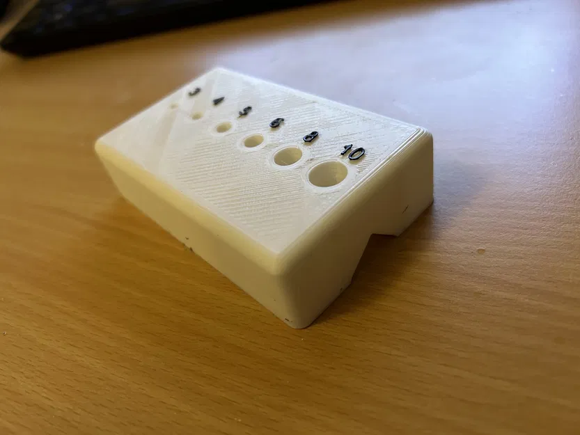 Dụng Cụ Hỗ Trợ Khoan Rãnh V Cho Vật Liệu Tròn - Image 1