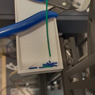 Hộp Đựng Vụn Filament Cho Ender 3