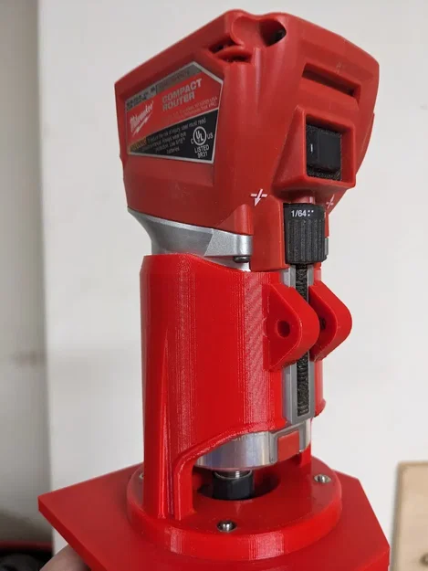 Đế Máy Phay Không Dây Milwaukee Fuel - Image 1