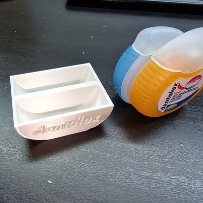 Hộp đựng chỉ nha khoa - Giá đỡ chỉ nha khoa hiệu LIDL