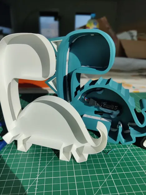 Dino led lamp for kids - Image 3