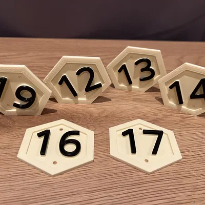 Honeycomb number plate 1-20