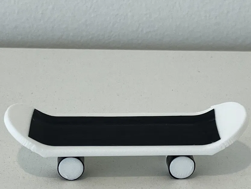 Print in Place Finger Skateboard v1 - Image 10