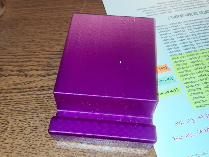 Đế Đựng Bảng Trắng Mini - Image 1