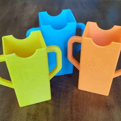 Kệ Giữ Hộp Nước Ép "Sip Safe jr."