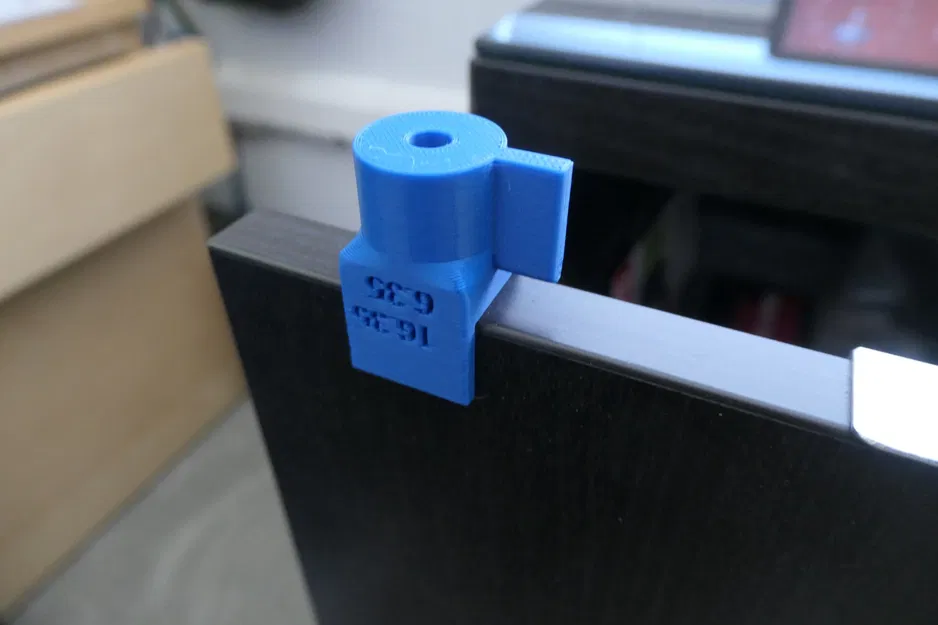 Drill guide (w/FreeCAD spreadsheet) - Image 3