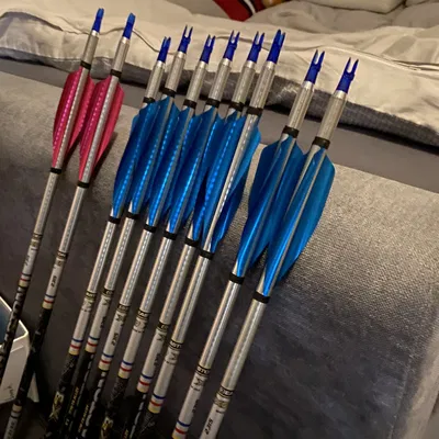 Khuôn Kẻ Tên Vô Cung Tên