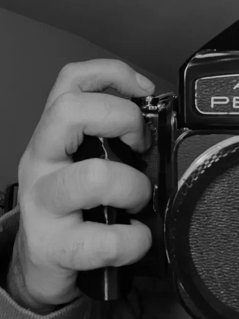 Báng Cầm Cho Pentax 6x7 Phiên Bản 2 - Image 1