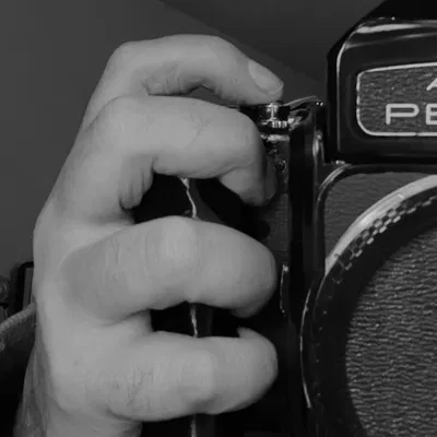 Báng Cầm Cho Pentax 6x7 Phiên Bản 2