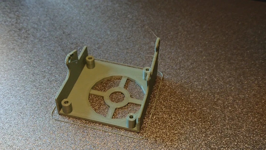 Nắp Che/Giá Đỡ Quạt Sprite In 3D - Image 3