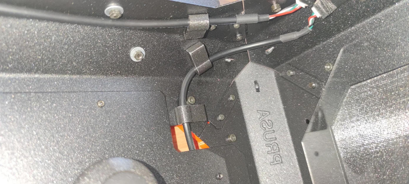 Magnetic cable clip - Image 5