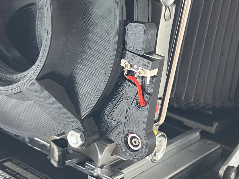 Lá Màn Trập Máy Ảnh Khổ Lớn Cơ Khí - Image 15