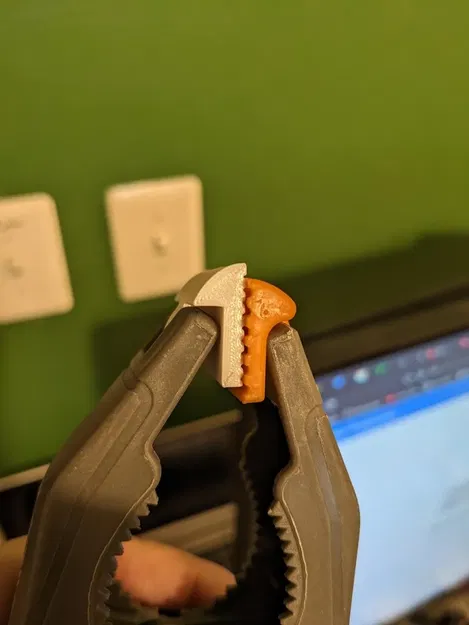 HDX Nylon Spring Clamp Foot Pad - Image 2