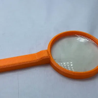 Kính lúp in 3D với tròng kính quang học in 3D