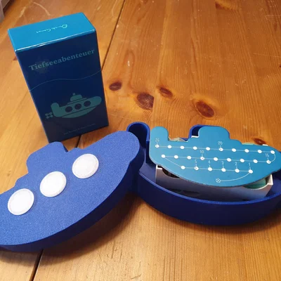 Phiêu Lưu Biển Sâu: Hộp và Khay Lót