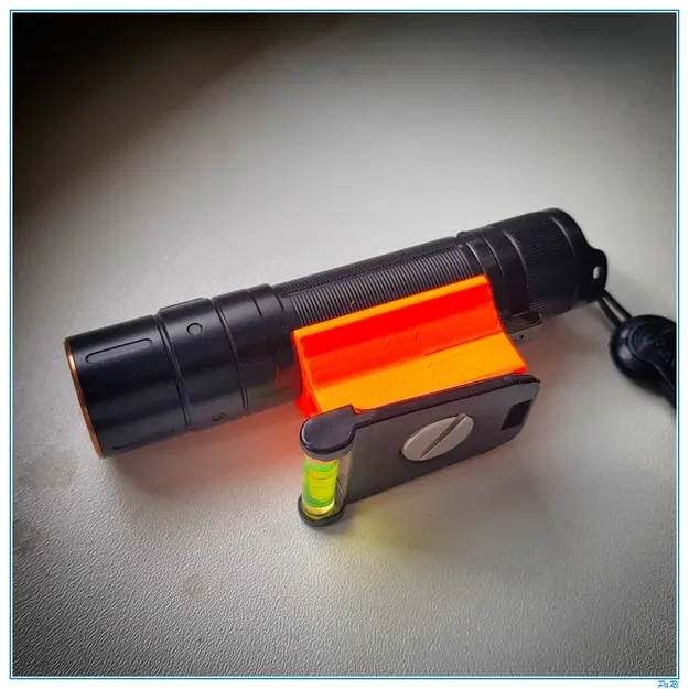 Giá Đỡ Đèn Pin Fenix E35 - Image 2