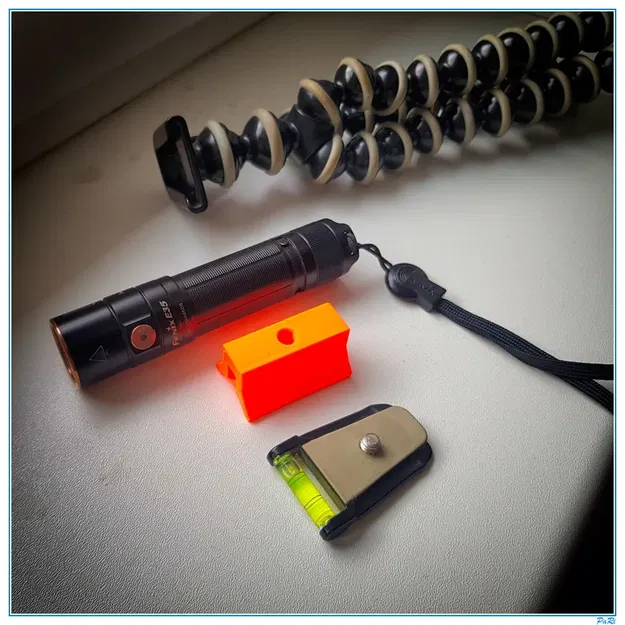 Giá Đỡ Đèn Pin Fenix E35 - Image 3