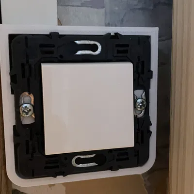 Khung nổi cho LEGRAND MOSAIC