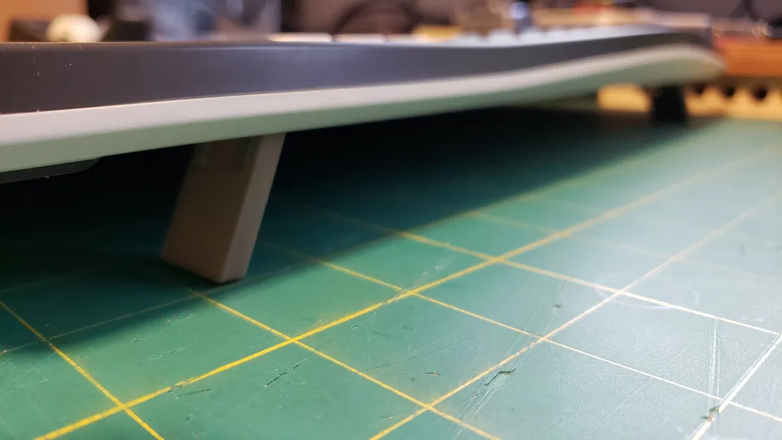 Logitech Feet for a K850 Keyboard - Image 3