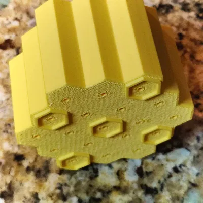 Đế Giữ +Thoát Nước Hình Tổ Ong