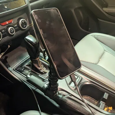 Phone Mount for Loc-Line and Pop Socket Glitter or Flygrip