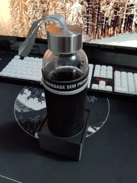 Giá Đỡ Chai Nước Gridfinity 2x2x8 (Đường Kính 7cm) - Image 1