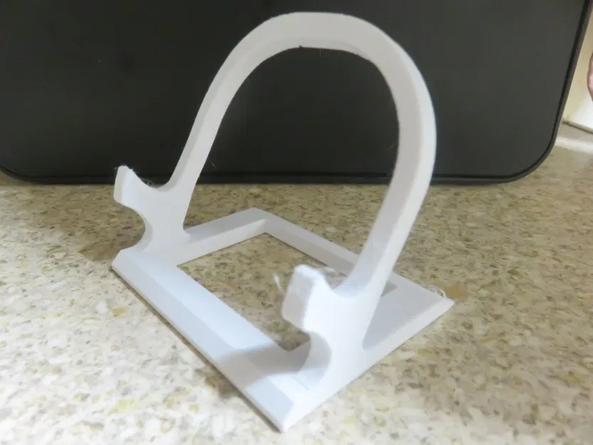 Pebble stand - Image 1