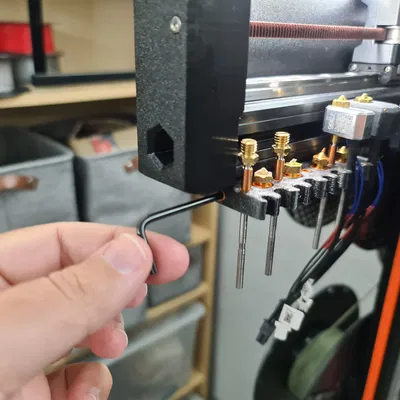 Prusa XL series: Giá đỡ đầu phun/hotend Nextruder