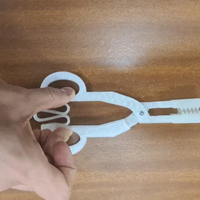 Kéo/Kềm 3D In với các Đầu Khác Nhau