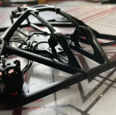 Mô hình QARKS 150 FPV