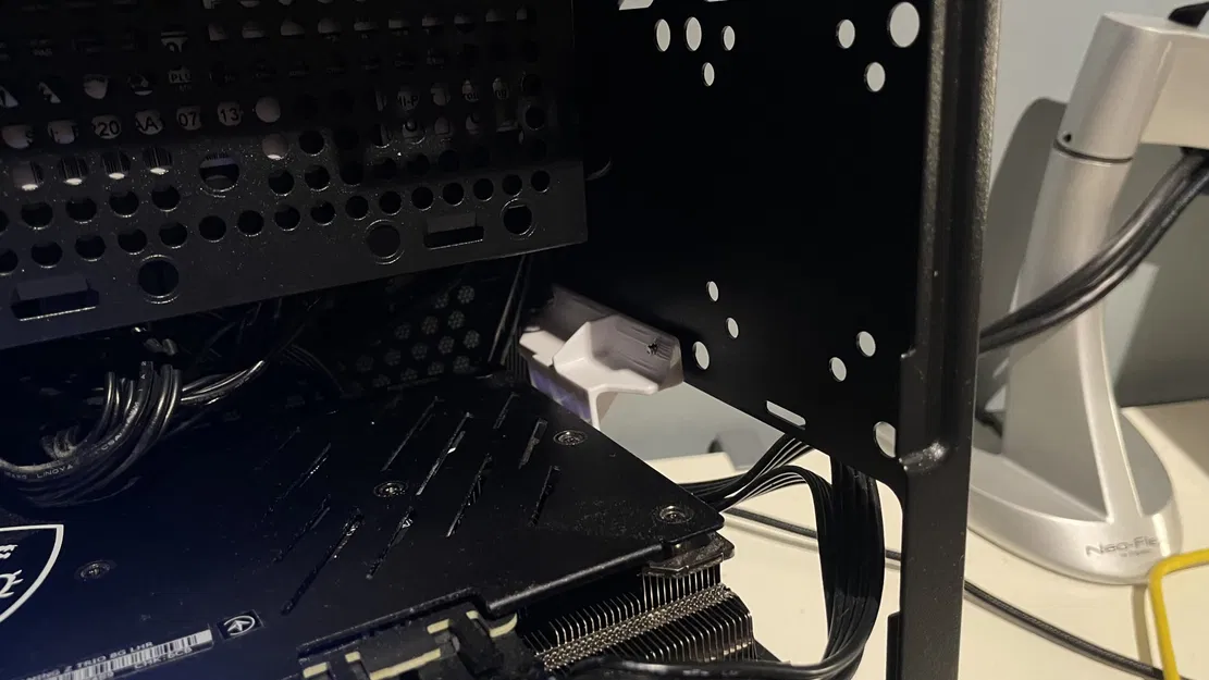 Giá đỡ GPU cho NR200 - Gaming Z Trio 3070 - Image 1