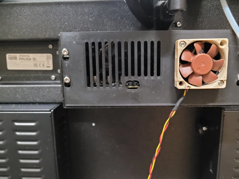 Nắp Hộp Buddy Prusa XL Có Lỗ Thông Hơi và Giá Gắn Quạt - Image 3