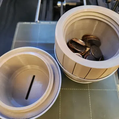 Thùng Tiền Xu Mở Xoay Đơn Giản