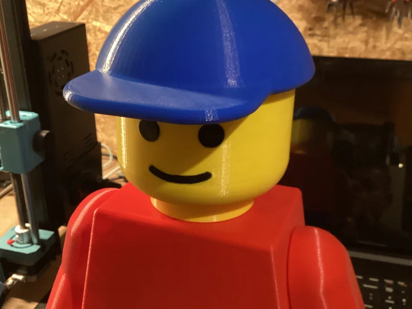 Nón Lưỡi Trai (V3) Cho Mô Hình Mega Lego Kiểu Minifigure (Tỷ lệ 10:1) - Image 1