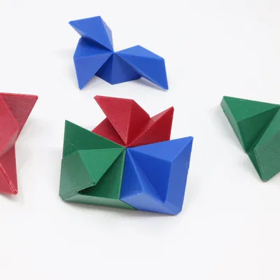 Câu Đố Bát Diện Sáu Mảnh