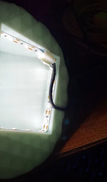 Làng Mùa Đông Có Lỗ Luồn Dây LED - Image 2