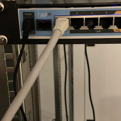 Giá đỡ rackmount Mikrotik hAP ac