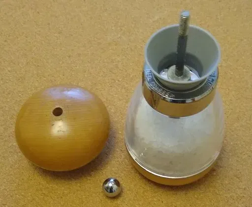 Phễu Đổ Đầy Cho Máy Xay Muối/Tiêu WmBounds - Image 1