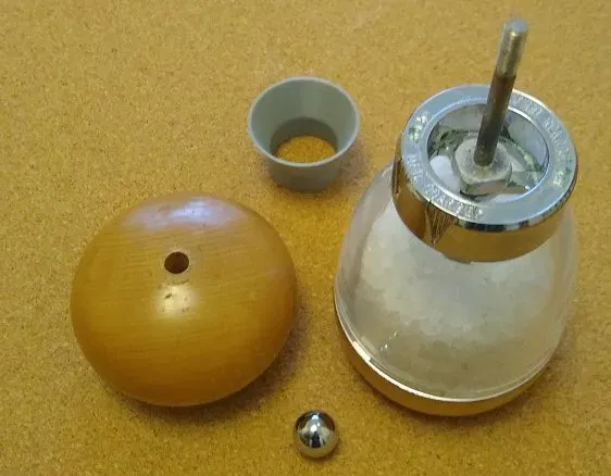 Phễu Đổ Đầy Cho Máy Xay Muối/Tiêu WmBounds - Image 2