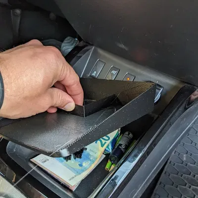 Khay Đựng Đồ Trung Tâm Cho Dacia Spring