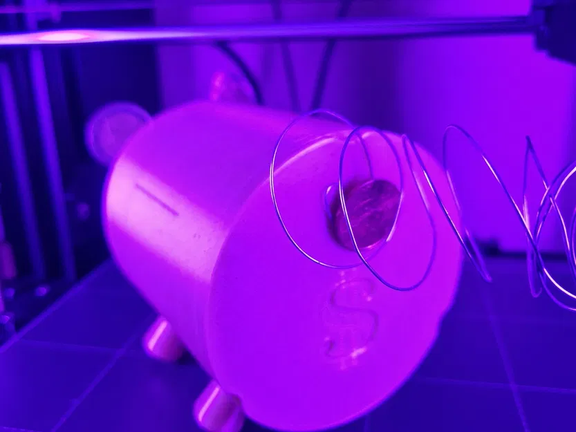 The Clever Piggy Bank: Save with Style and Ingenuity! - Image 8