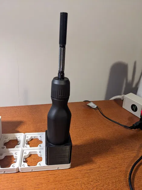 Kệ đựng tua vít LTT theo chuẩn Gridfinity - Image 1