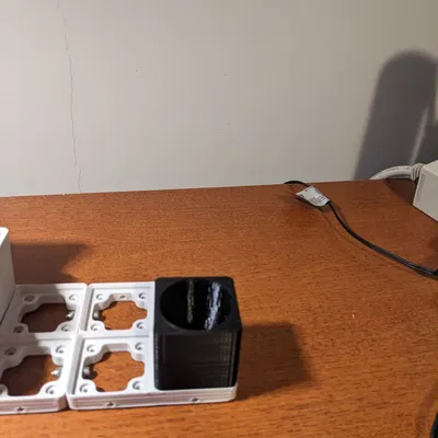 Kệ đựng tua vít LTT theo chuẩn Gridfinity