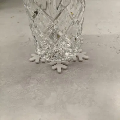 Ly Đặt Cốc - Bông Tuyết