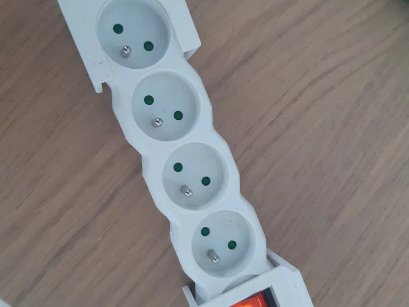 Giá đỡ ổ cắm điện - Image 1