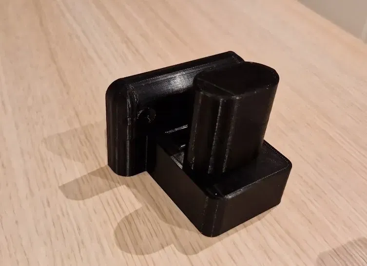 Giá Treo Tường Phụ Kiện Máy Hút Bụi Electrolux - Image 5