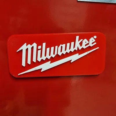 Logo Milwaukee