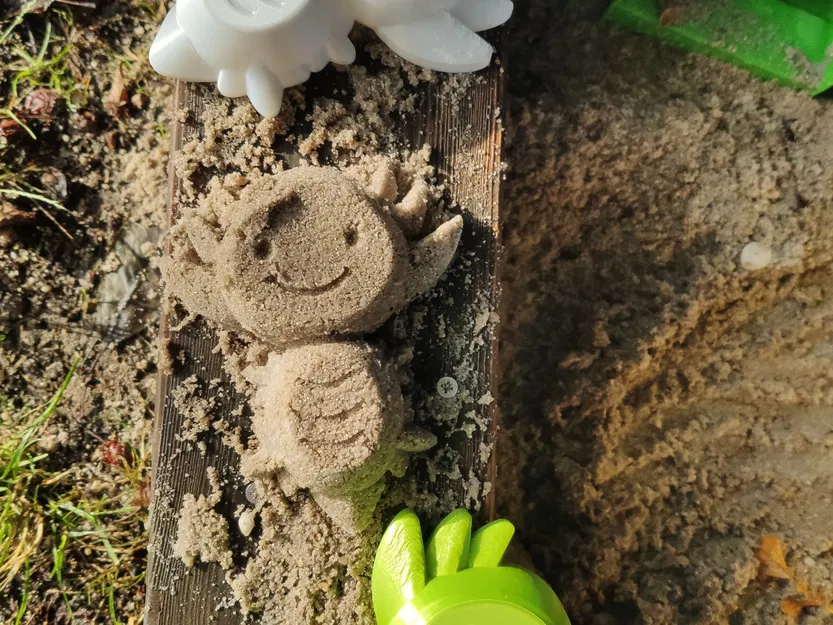 Axolotl Sand Mold - Image 4