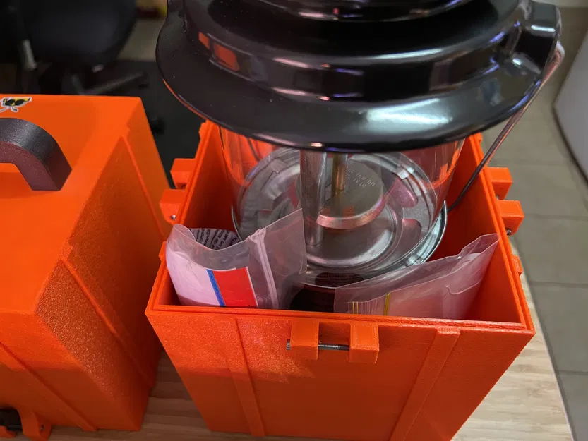 Hộp Đựng Đèn Coleman Powerhouse Dual Fuel Tiện Lợi - Image 4