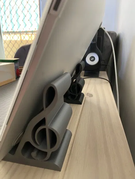 Phone/Tablet Stand - Image 11